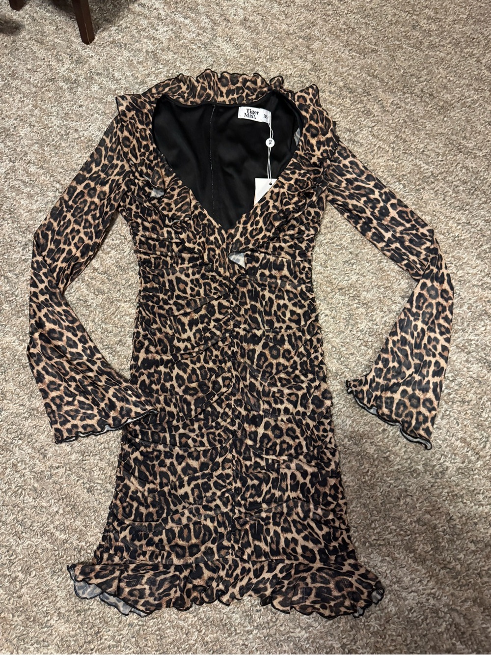 Tiger Mist Leopard Ruched V-Neck Long Sleeve Dress - Brown & Black NWT